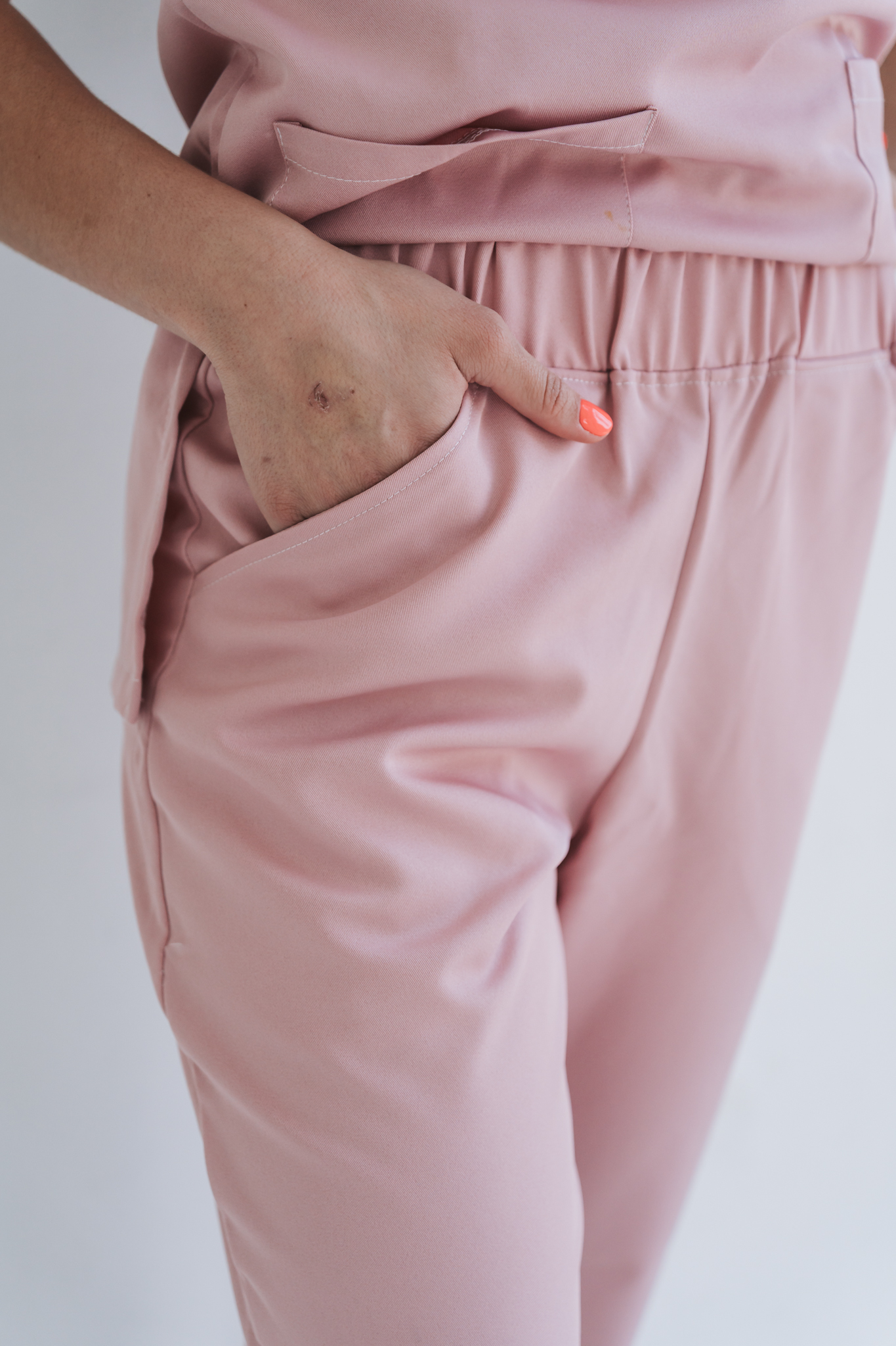 Ladies Slim Fit Scrub Pants - Image 6